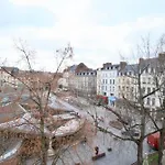 Nahiba Votre F2 Avec Vue Sur Vieux-marche Apartman Rouen