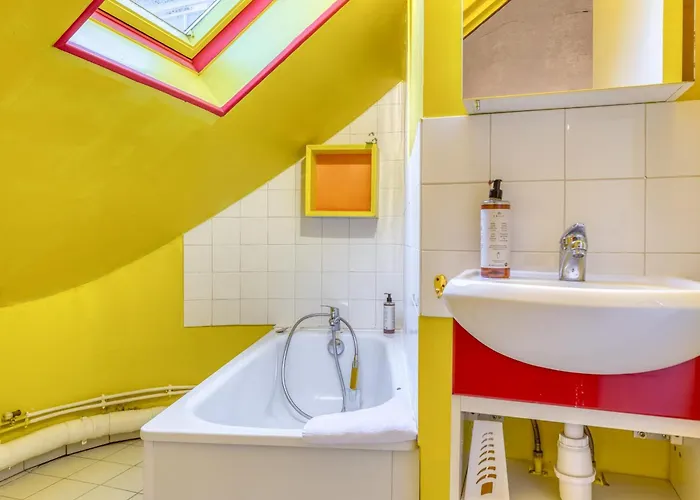 Nahiba Votre F2 Avec Vue Sur Vieux-marche Rouen