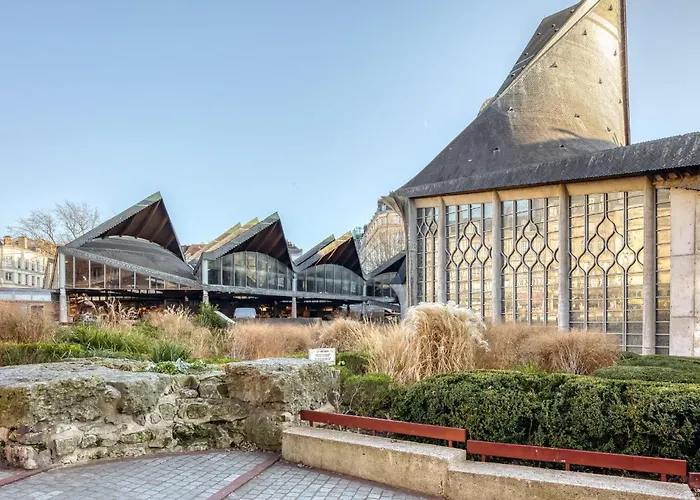 Nahiba Votre F2 Avec Vue Sur Vieux-marche Apartment